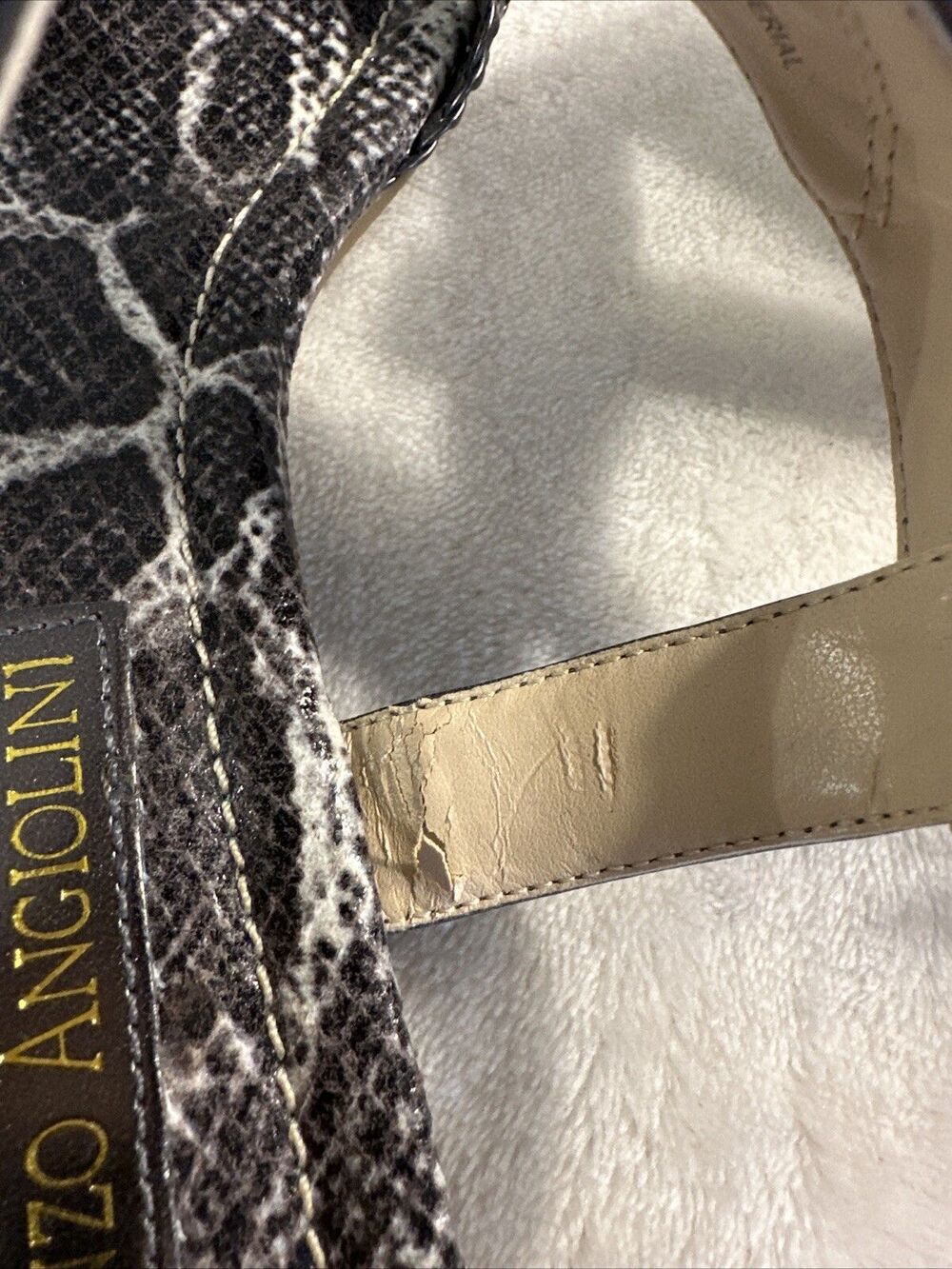 Enzo Angiolini Metallic Gray Leather Womens Strappy Sandal Size 8.5 Thong - Picture 7 of 10